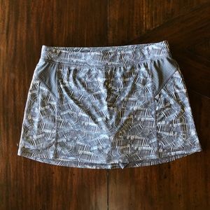 women’s athletic skort